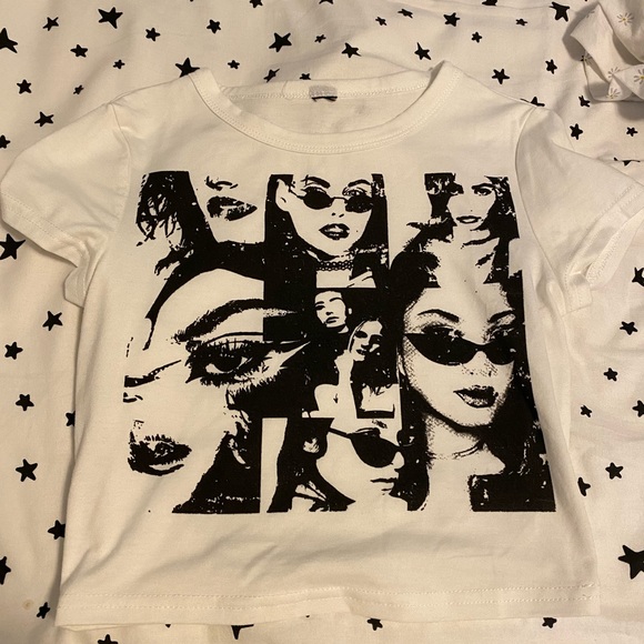 Graphic Tee black and white y2k acubi - Picture 1 of 3